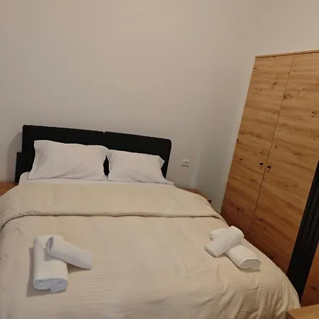 Main Pazari Ri Appartement Tirana