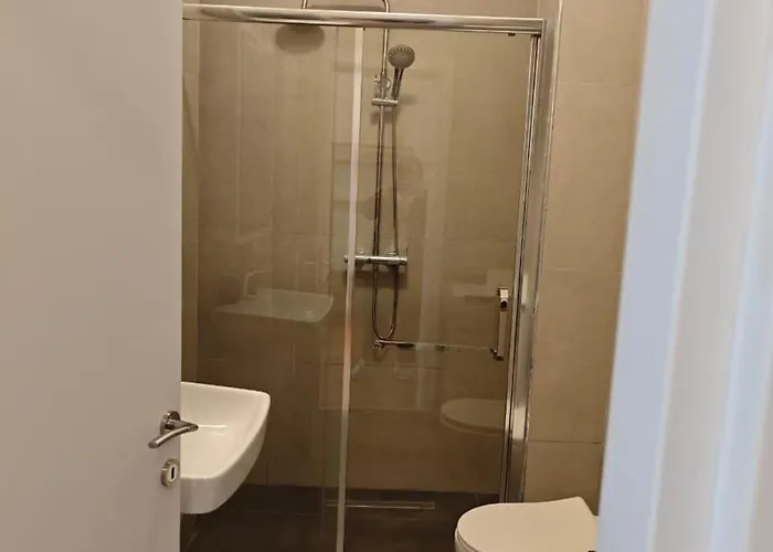 Main Pazari Ri تيرانا